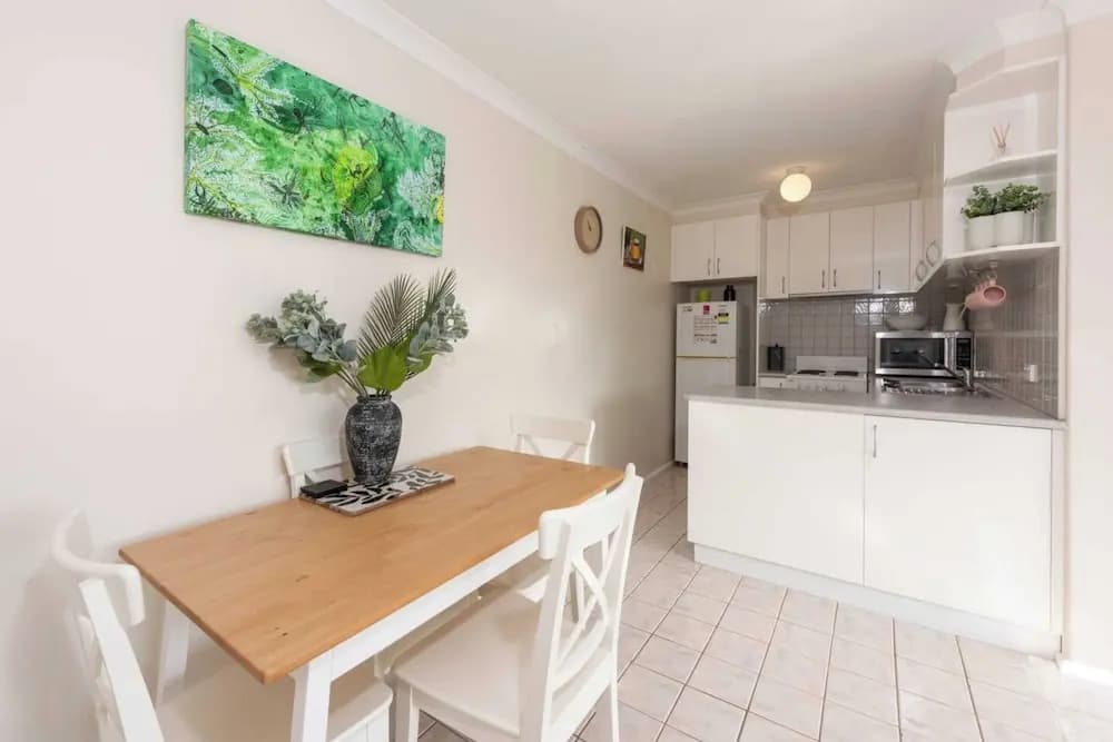 Bright & Comfortable 1BR Unit in Trendy Brunswick! - photo 8