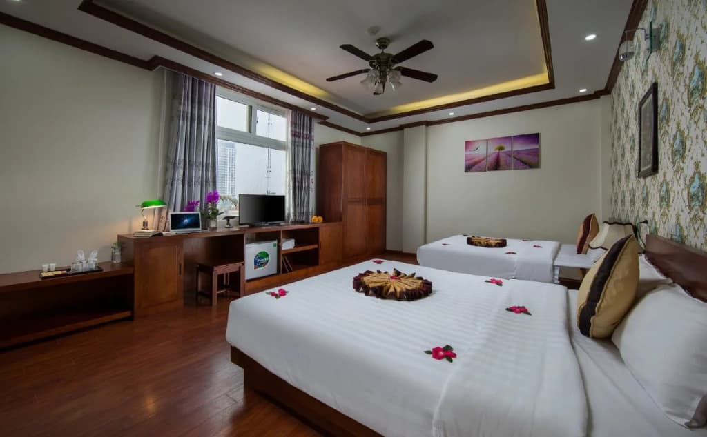 Phuong Ngoc Hotel - photo 4