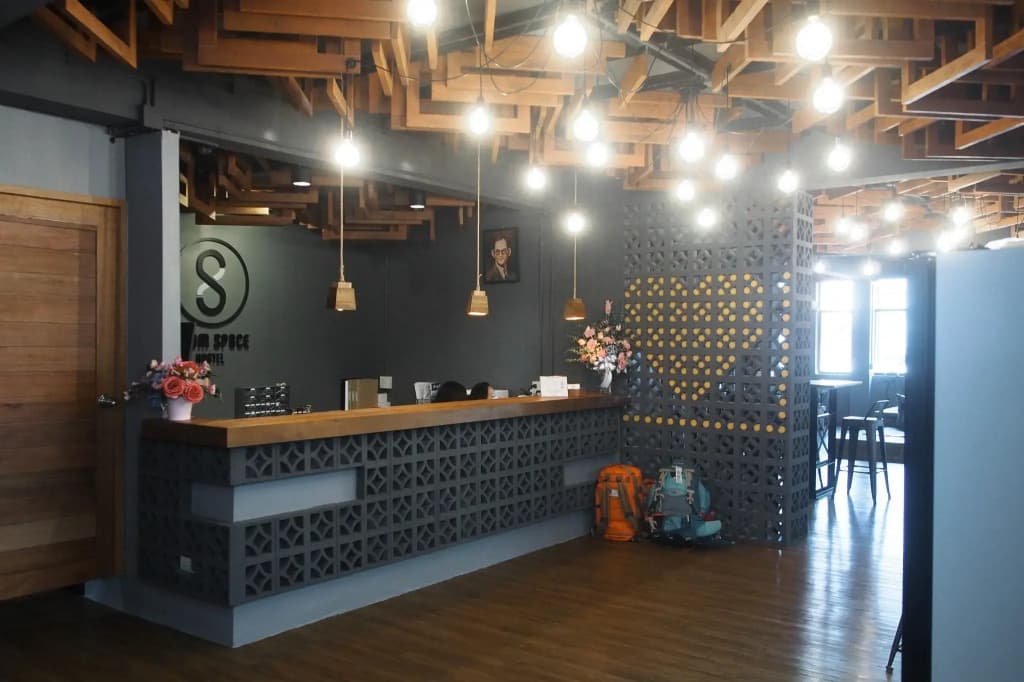 Silom Space Hostel - photo 2