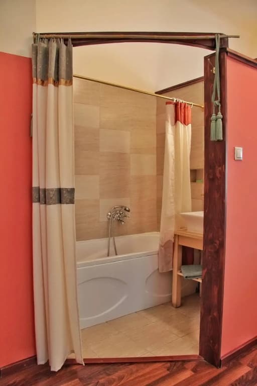 Evergreen Budapest Bed & Breakfast and Guest House - photo 7