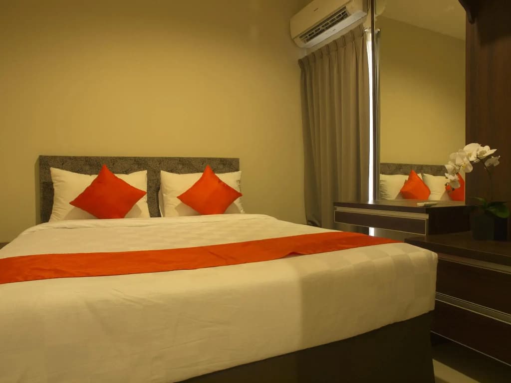 The Gloria Suites Jakarta - photo 5