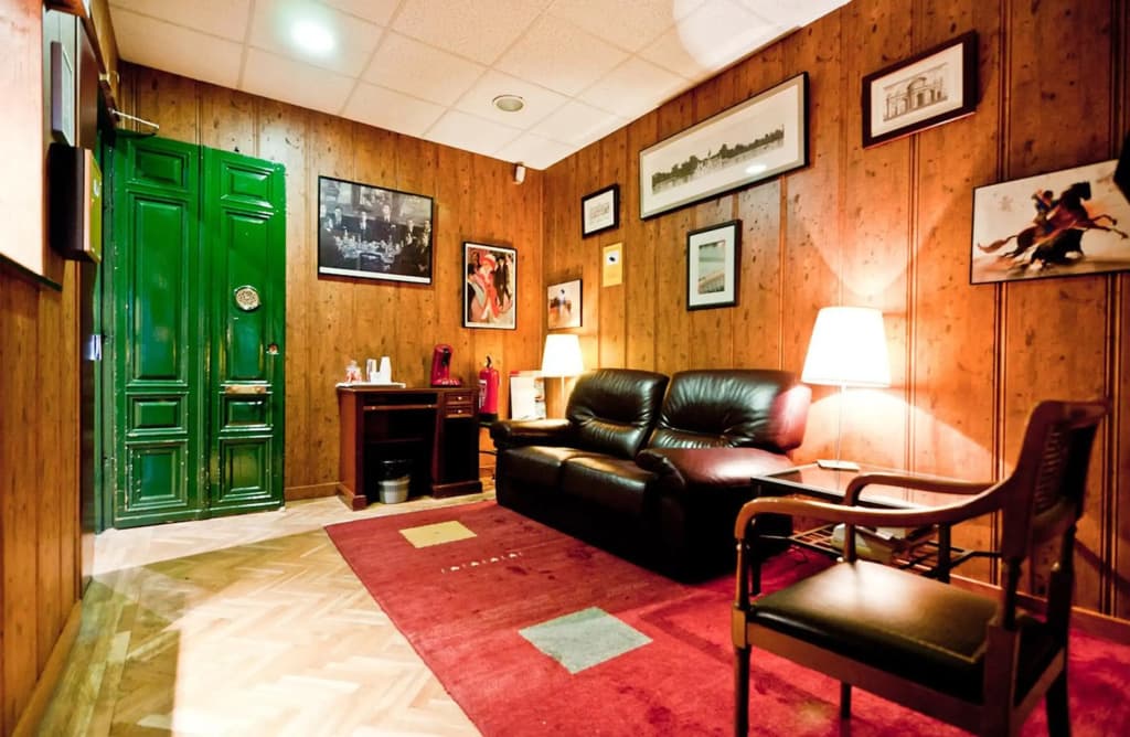Hostal Asuncion - photo 4