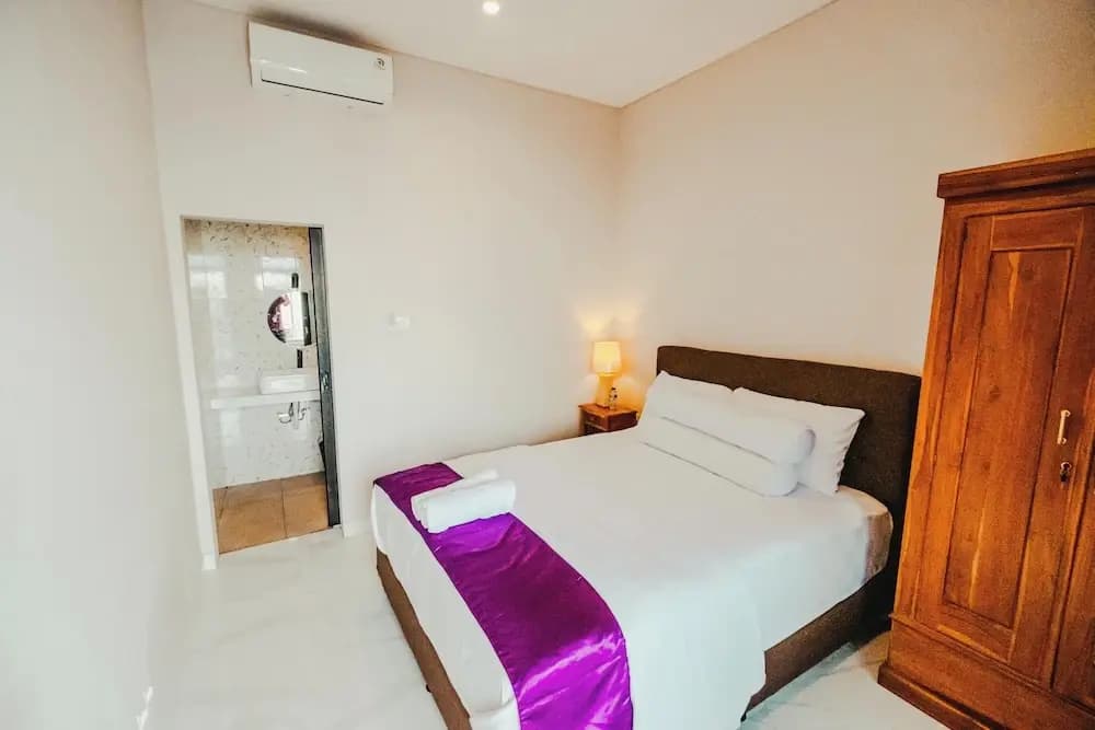 Turtle Shelter Guest House - photo 5