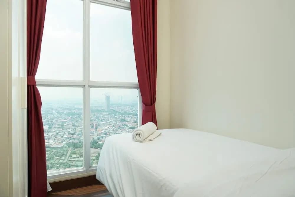 Comfortable 2br Puri Orchard Apartment - photo 4