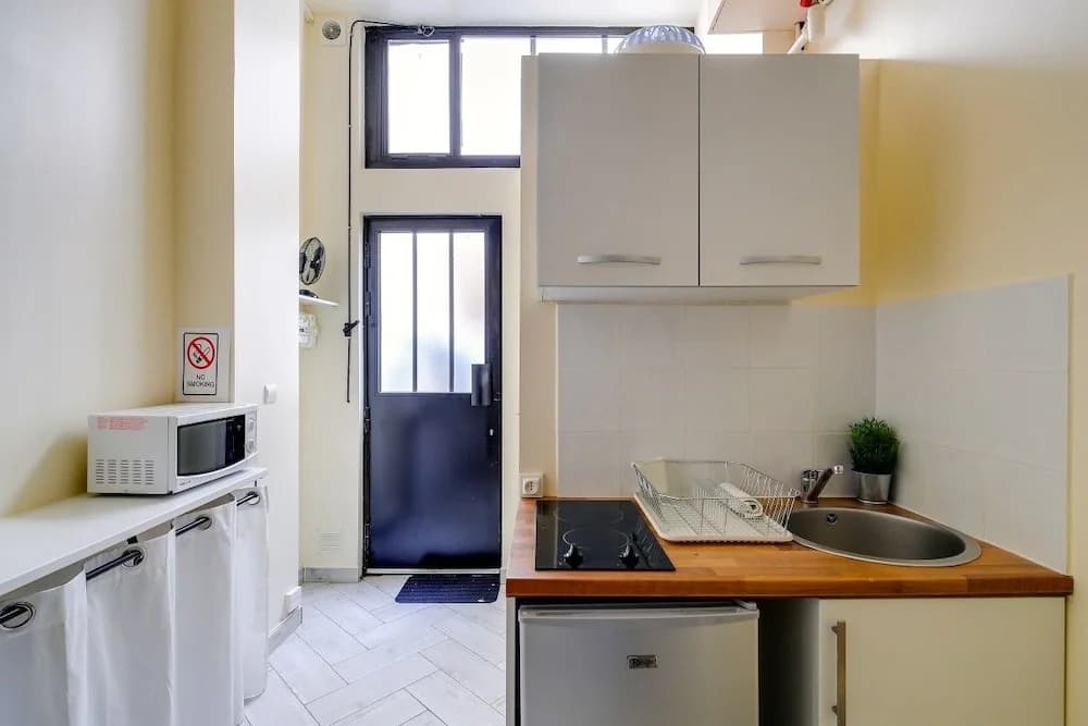 Cosy Studio in the Heart of the Marais - photo 9