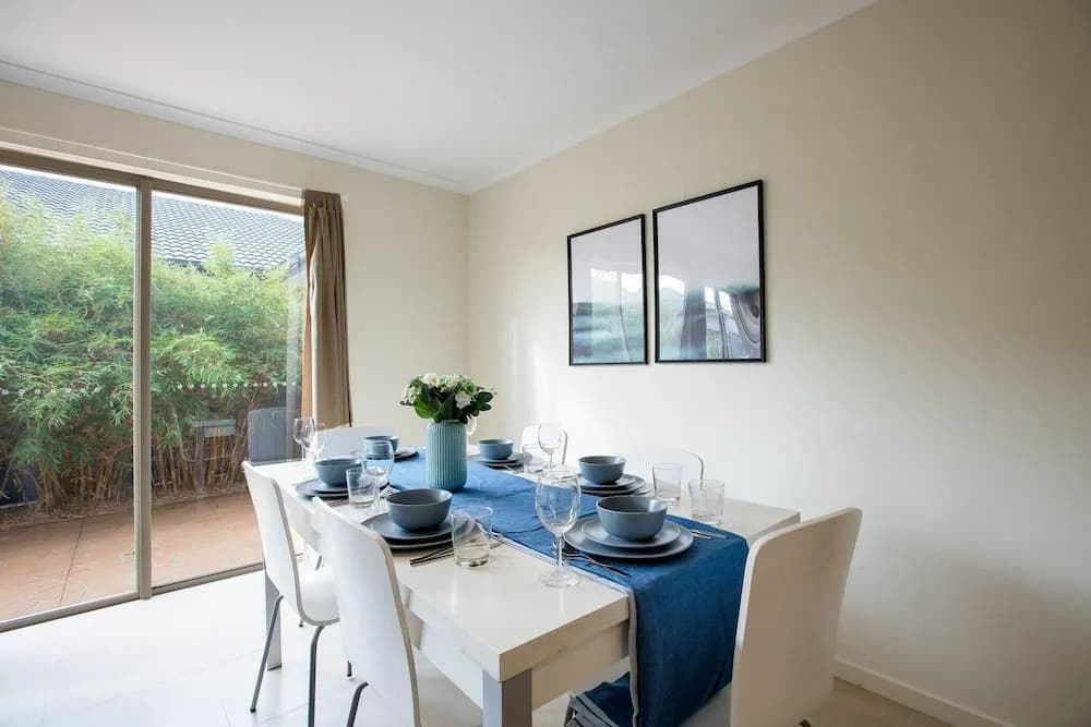 Spacious Lovely Home In Point Cook - photo 7