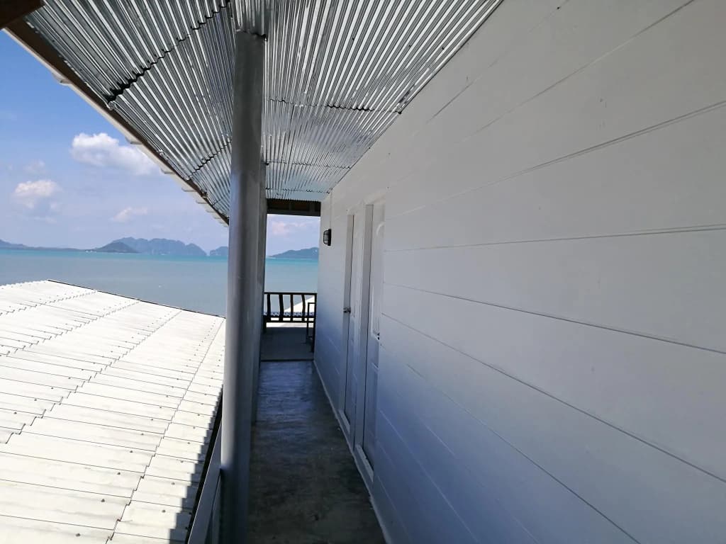 Sriraya Guesthouse - photo 15