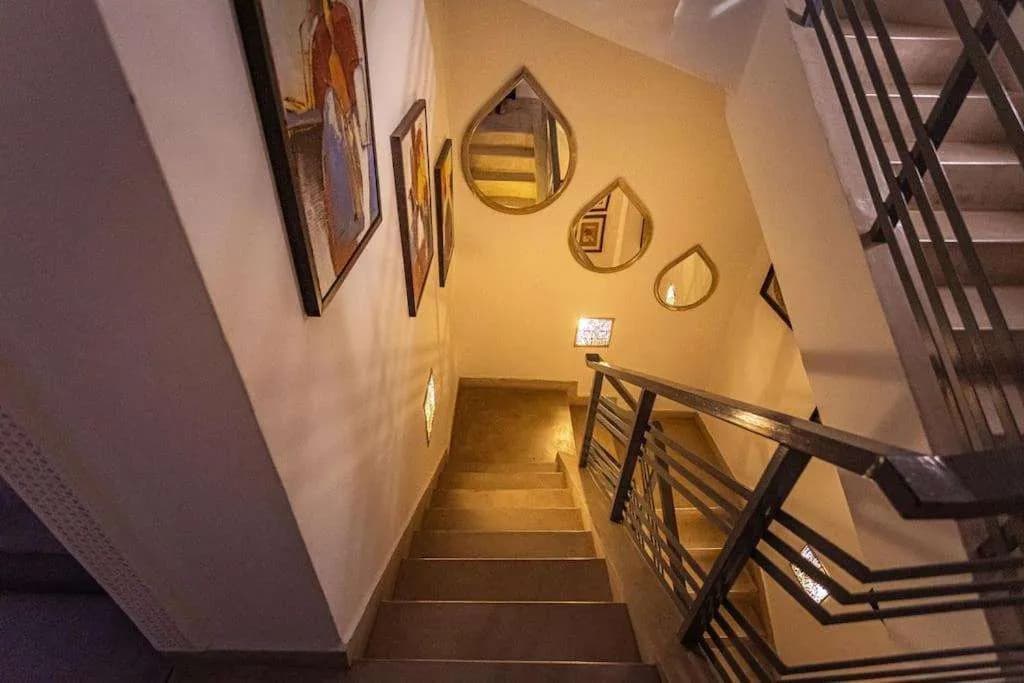 Riad La Sarrazine - photo 8