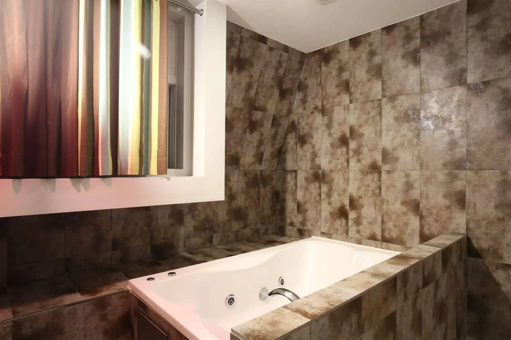 Baron de Paris Hotel - photo 7