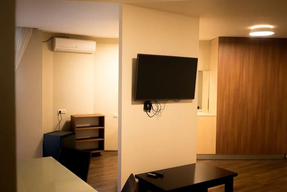 All Seasons Hotel on Freedom Square - photo 6