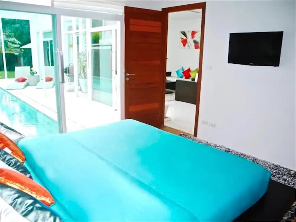 Skylight Villas - photo 3