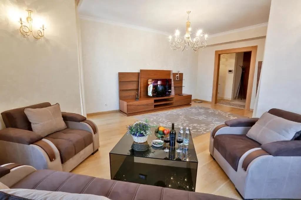Serviced Apartment on Rustaveli Avenue - photo 3
