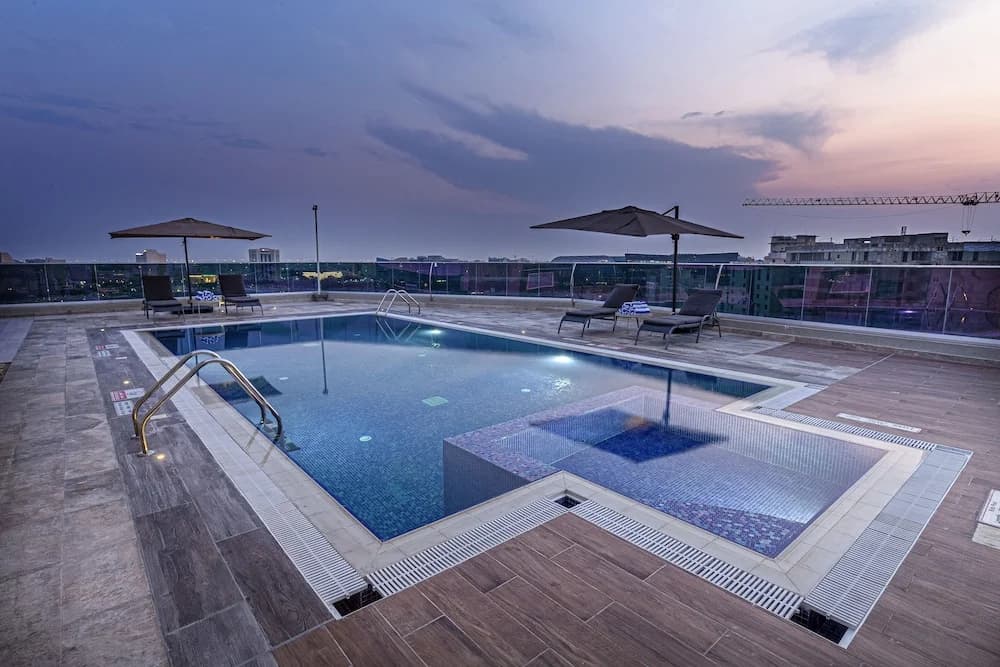 Green Park Hotel - photo 16