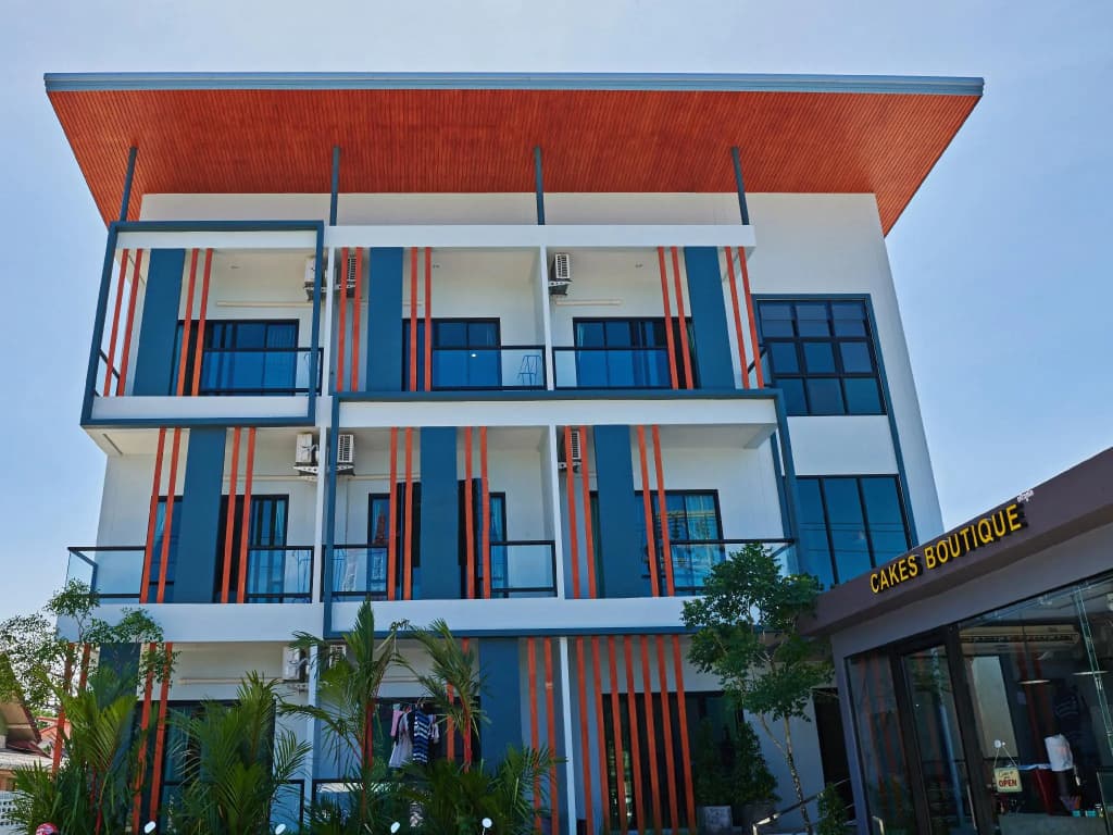 S2 Airport Residence - main photo