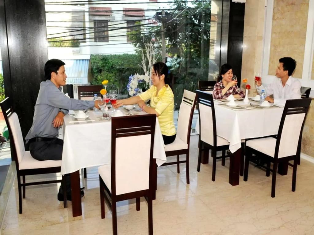 Dragon Sea Hotel - photo 13