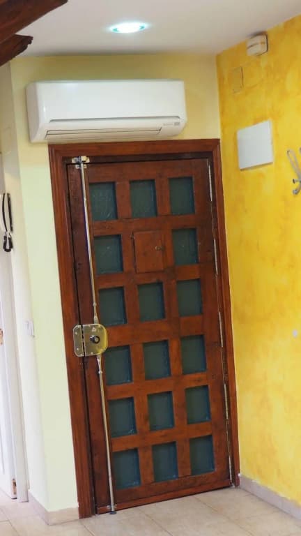 Apartment In Historical Building Madrid - photo 11