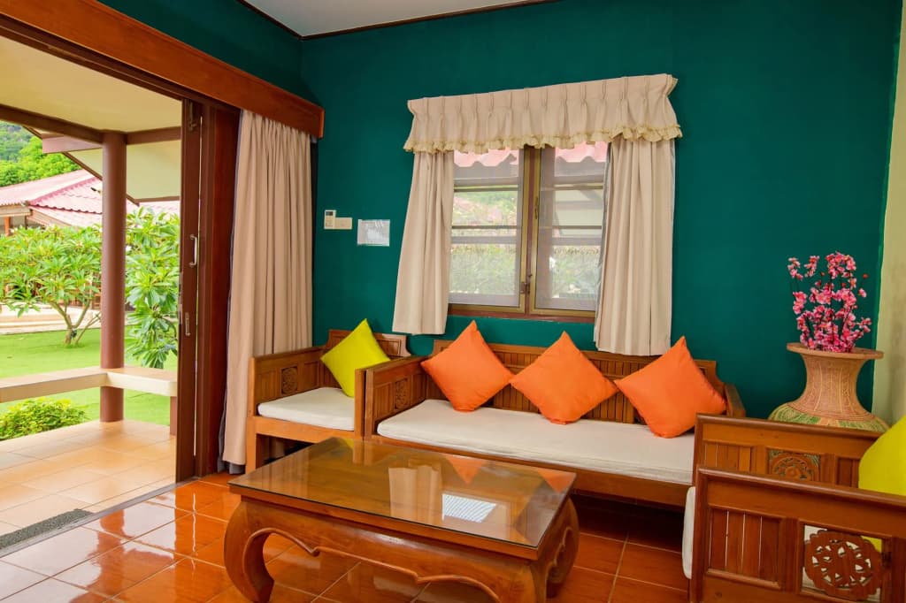 Buri Beach Resort - photo 4