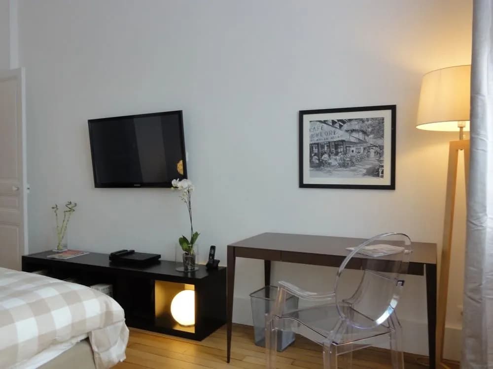Paris Authentic Appartements Tour Eiffel - photo 28