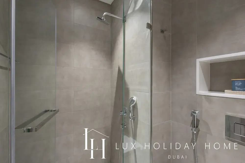 LUX The Burj Khalifa Lagoon View Suite 4 - photo 18