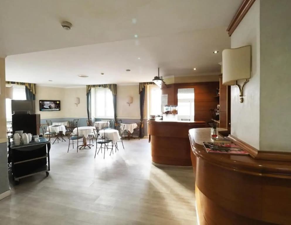 Hotel Laura - photo 16