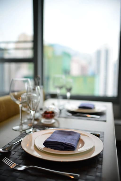 Hotel One Eighteen - photo 10