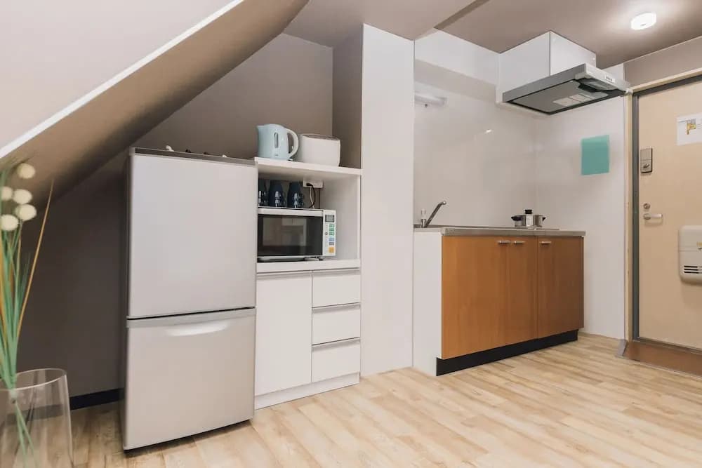 Namba Shimanouchi Apartment - photo 17