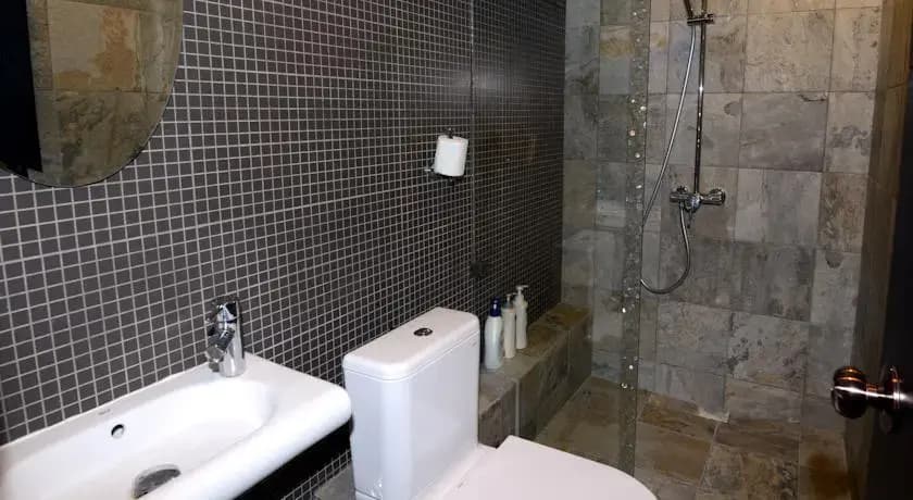 Home Plus Inn - photo 8
