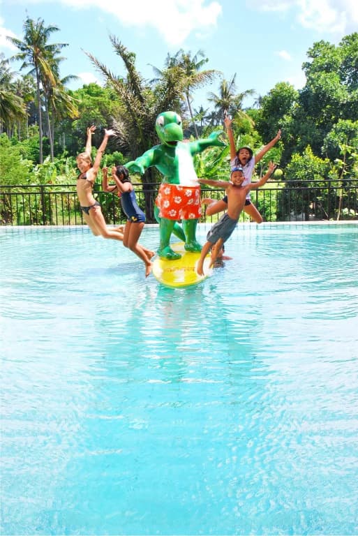 HARRIS Hotel & Residence Riverview Kuta Bali - photo 26