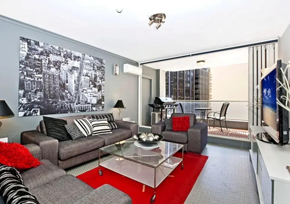 Sydney CBD 2 Bedroom Apartment with Balcony - photo 4