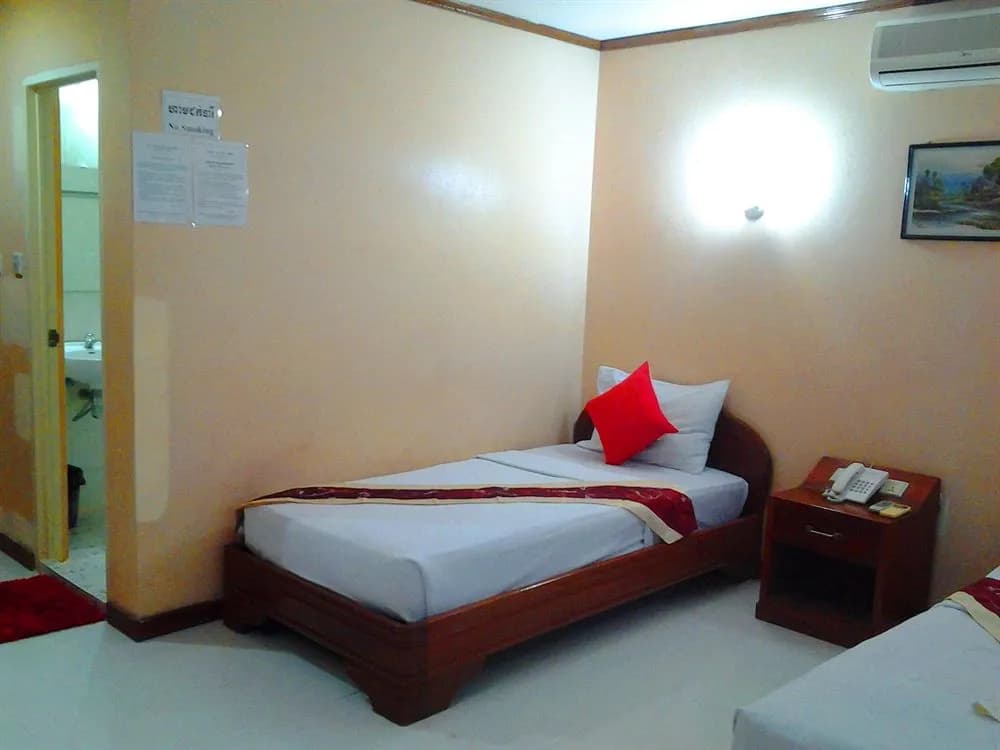 Angkor Saphir Hostel - photo 7