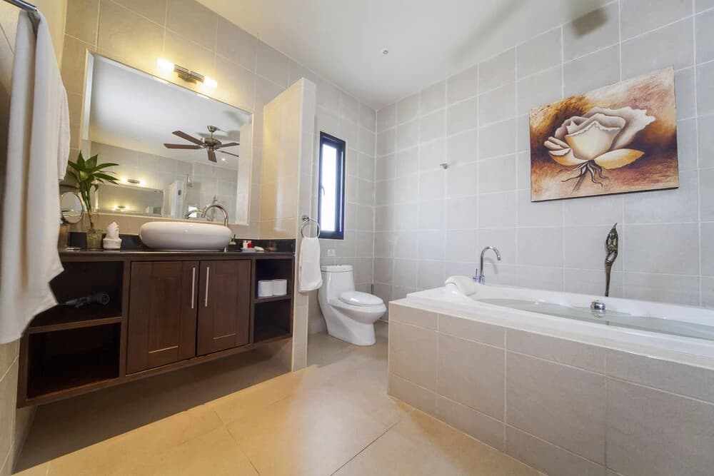 Villa Ploi Attitaya 6 Bed 2 Storey Villa Near Nai Harn Beach - photo 9