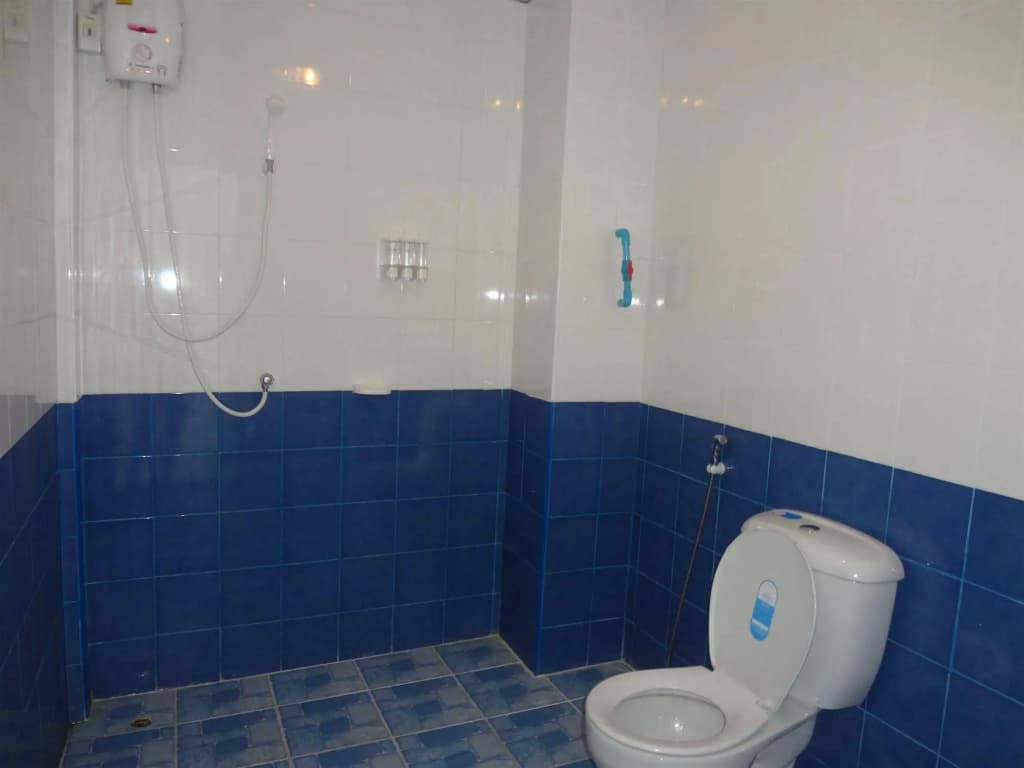 Beach House Pattaya - photo 7