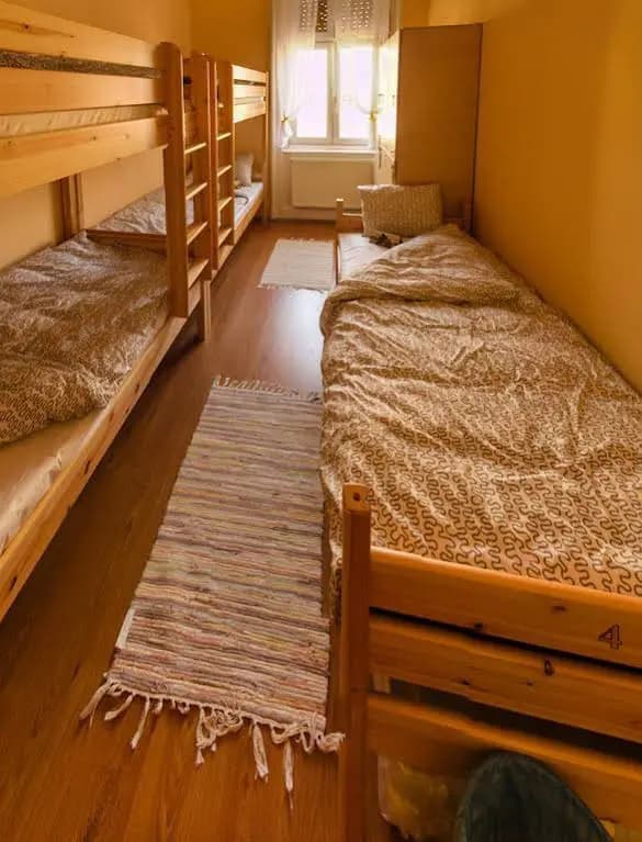 West Side Hostel - photo 25