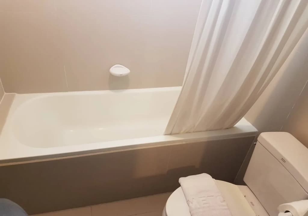 The Niran Grand Hotel - photo 8
