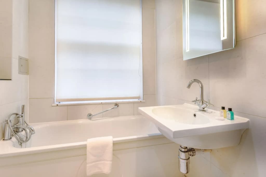 Tophams Hotel - photo 46