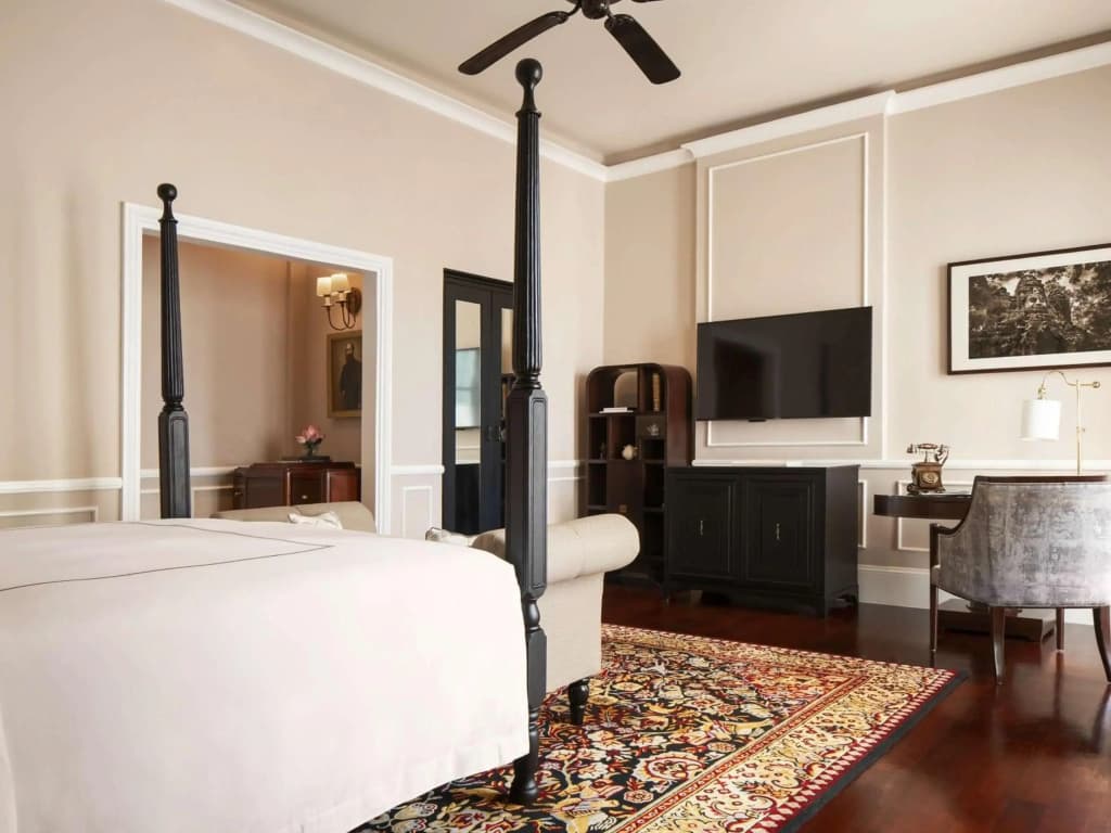 Raffles Grand Hotel d'Angkor - photo 35