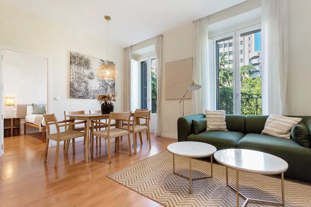 Central 2BD Apt Facing Torre Madrid Duque de Osuna - photo 7
