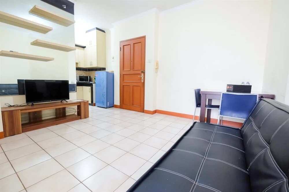 2Br Apartment Gading Mediterania Residence with Android TV - photo 2