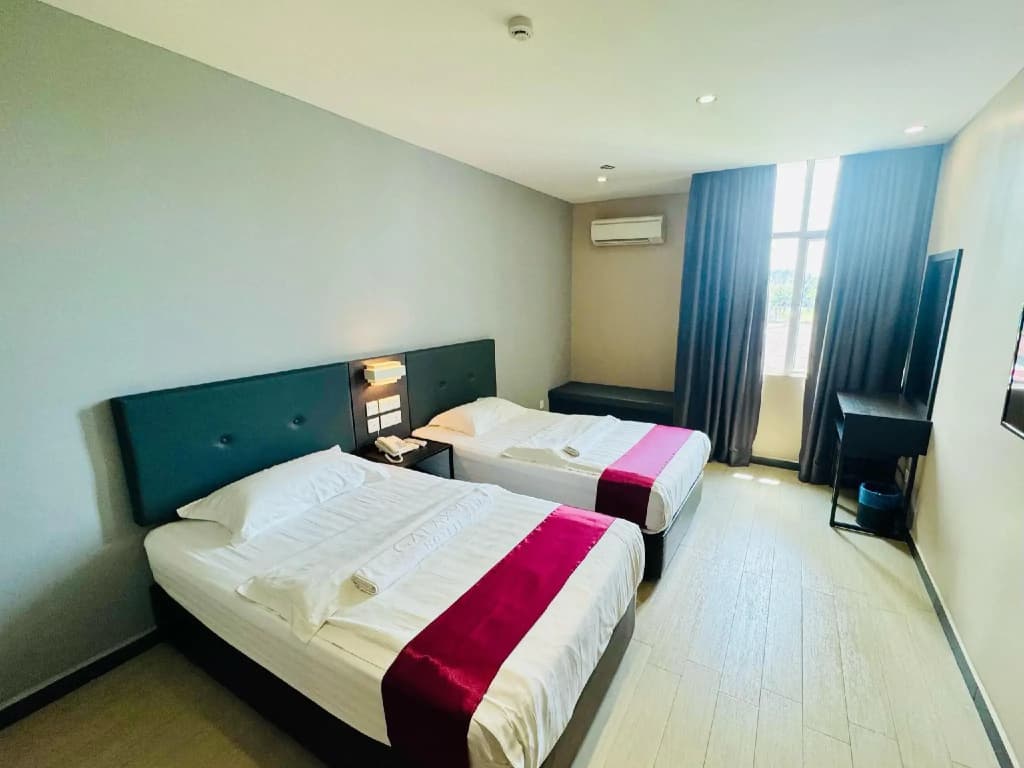 Galaxy Hotel - photo 6