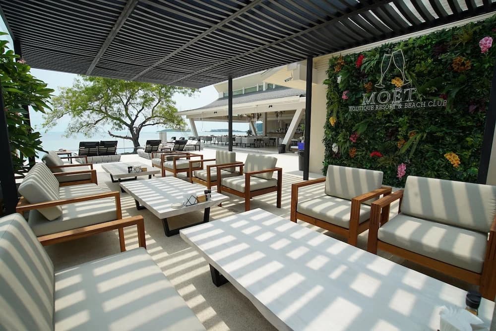 Allure Resort - photo 21