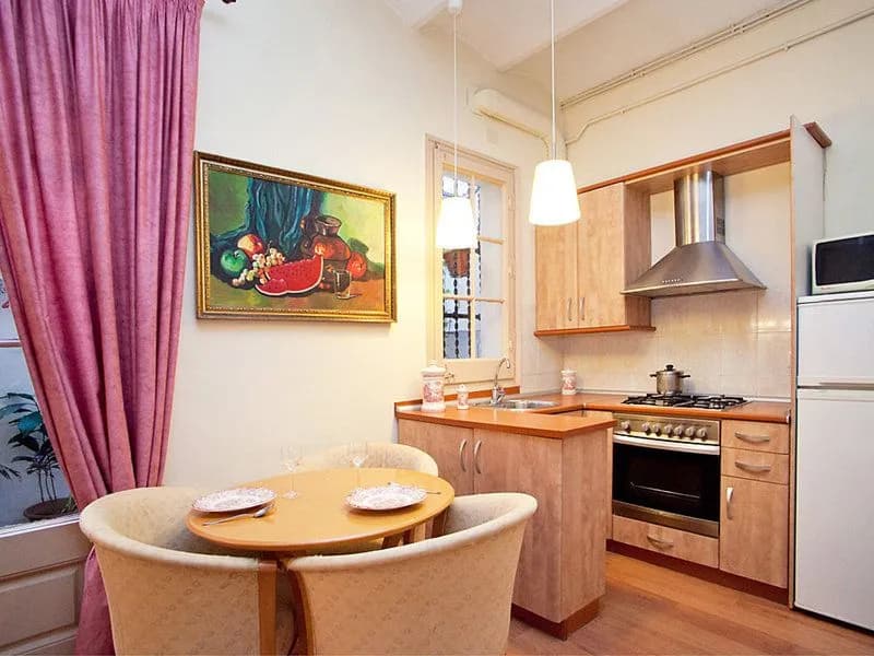 Gracia Torrijos - One Bedroom - photo 12