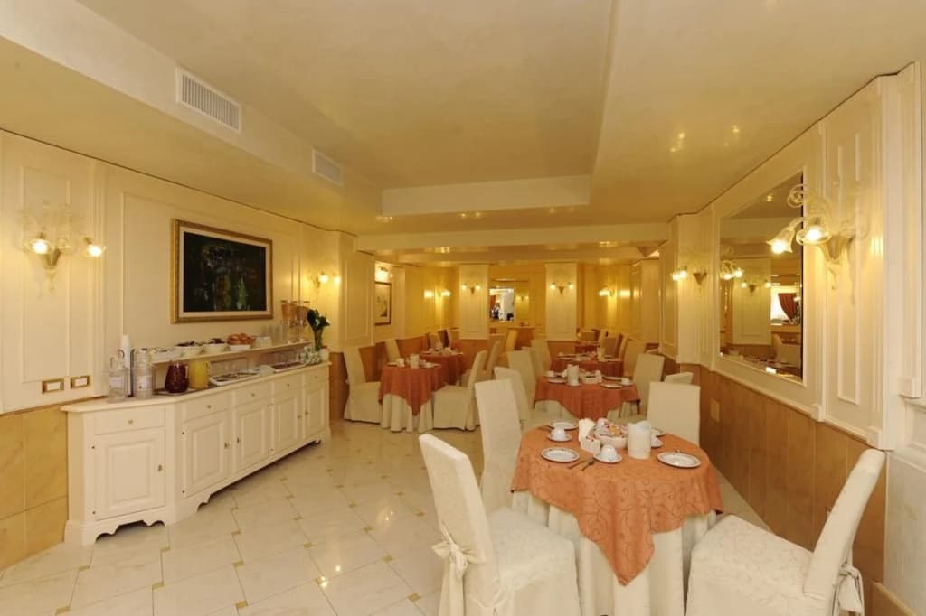 Hotel Villa Rosa - photo 18
