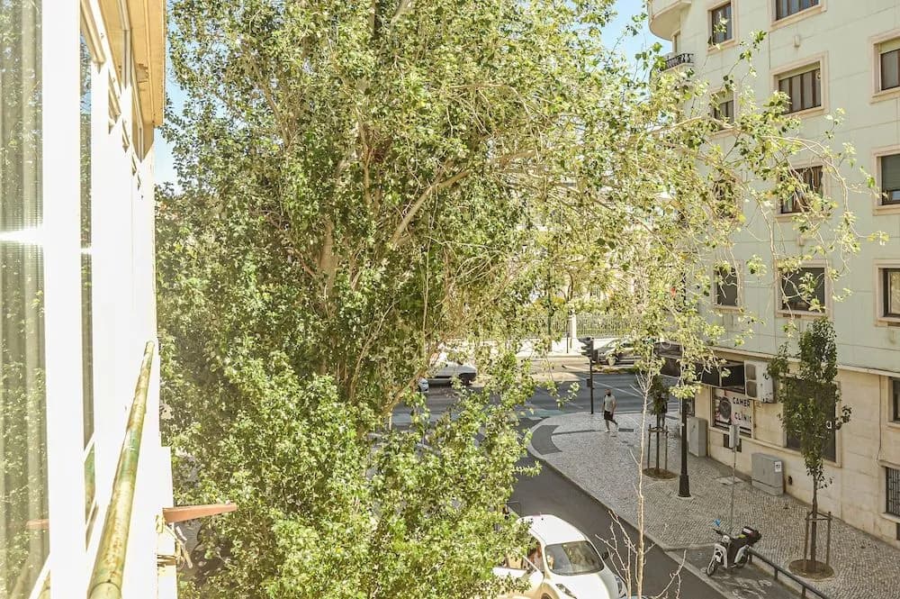 My Fair Lisbon -modern flat with elevator in central Lisbon - photo 11