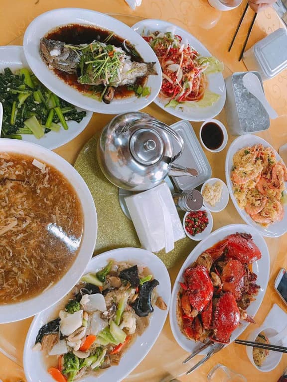 Gayang friendly water house homestay - photo 8