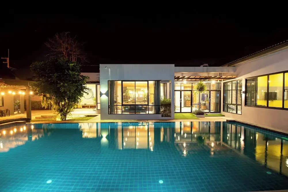 Penny - Farthing Pool Villa - photo 1