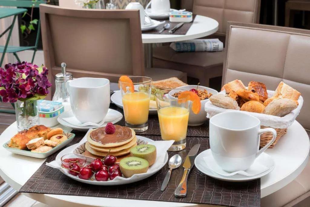 Hotel Longchamp Elysees - photo 33