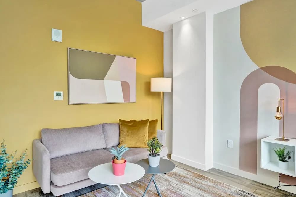 Design District Suites - photo 15