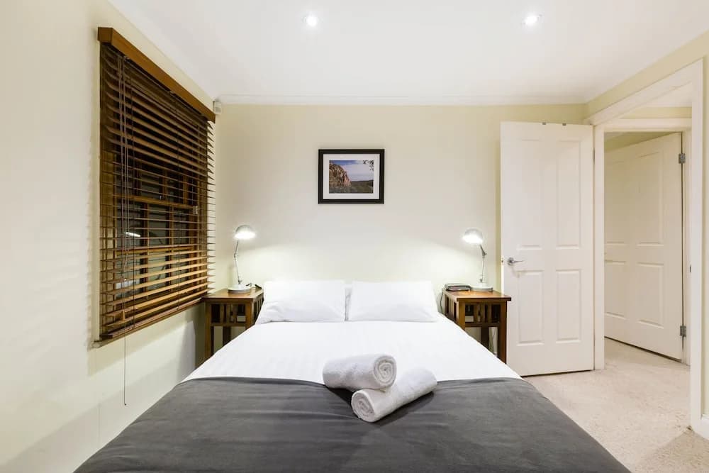 HELENA, 2BDR Fitzroy House - photo 3
