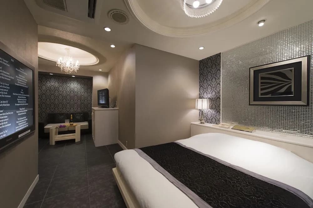 Hotel Linden Oji - photo 4