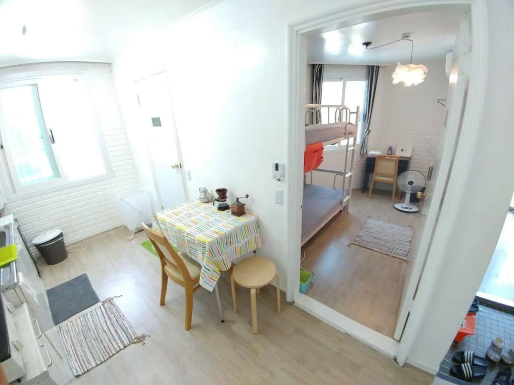 TnE House - photo 5